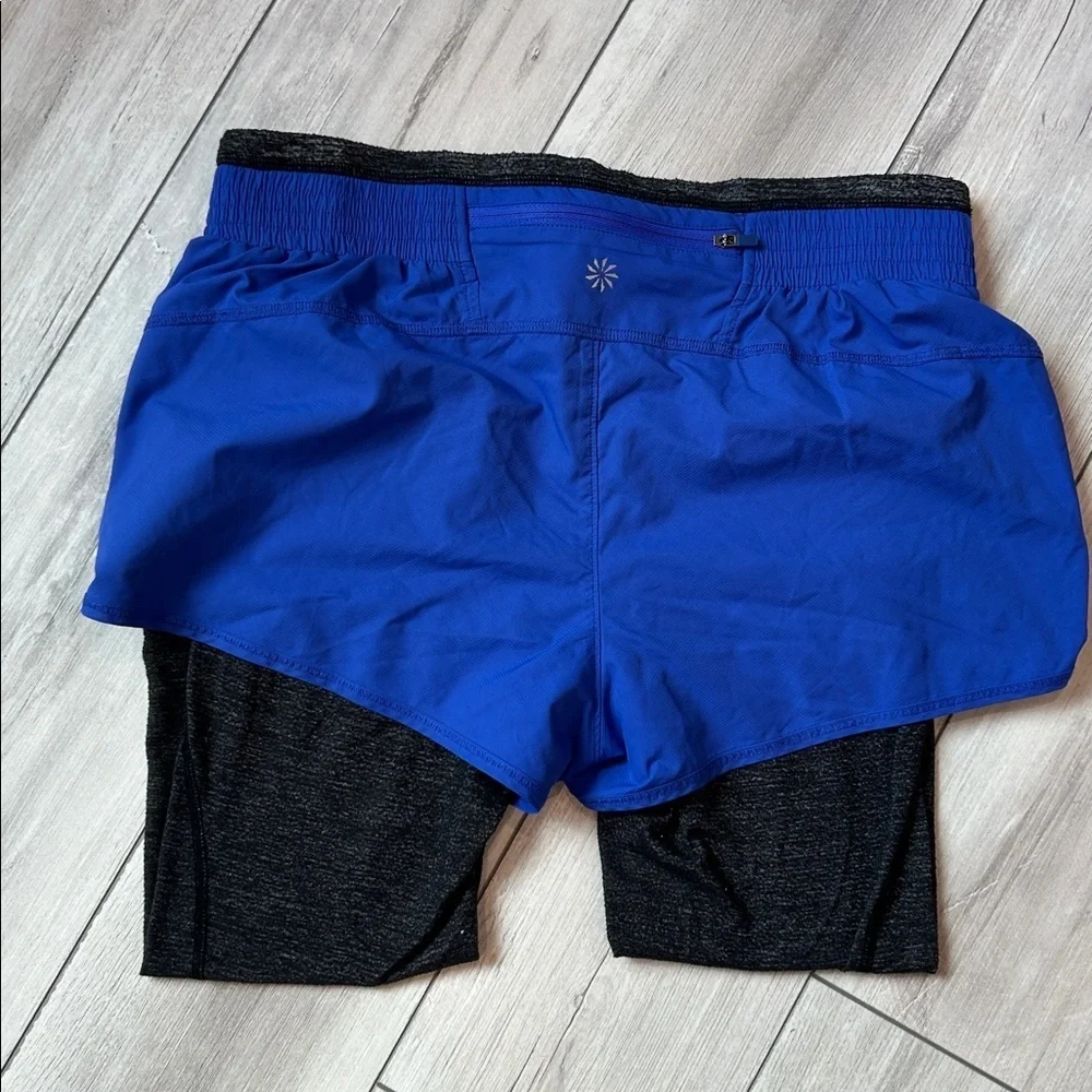 Athleta Go Getter 2-in-1 Knicker Shorts Over Capri leggings size medium